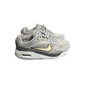 Nike Air Max Solo Girls Size 1Y Purle White Tan Color